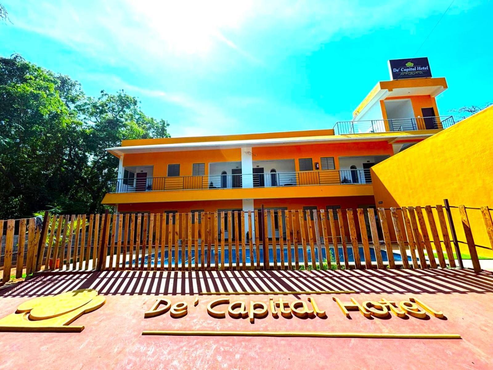 De' Capital Hotel Pondicherry Exterior photo