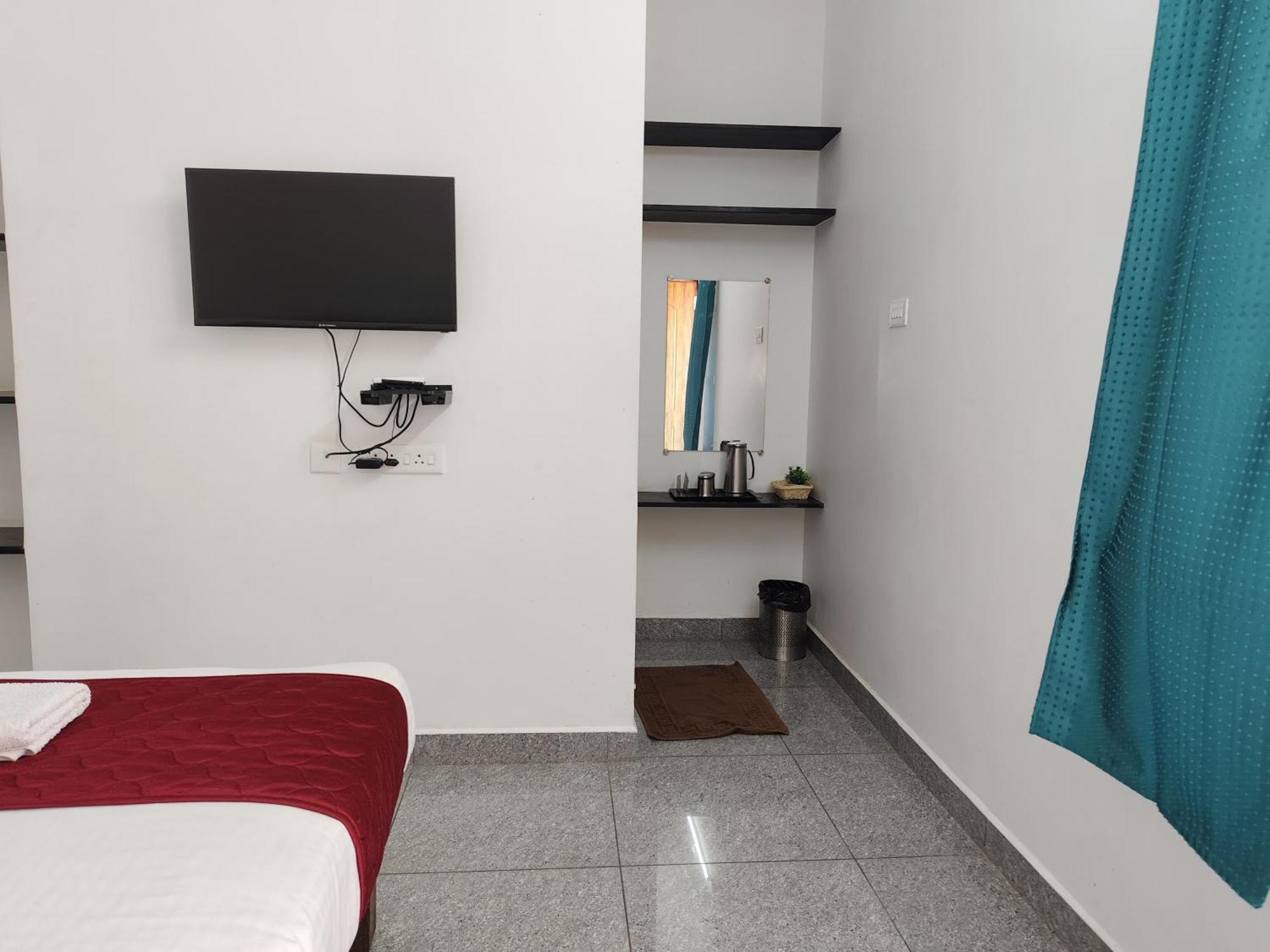 De' Capital Hotel Pondicherry Exterior photo