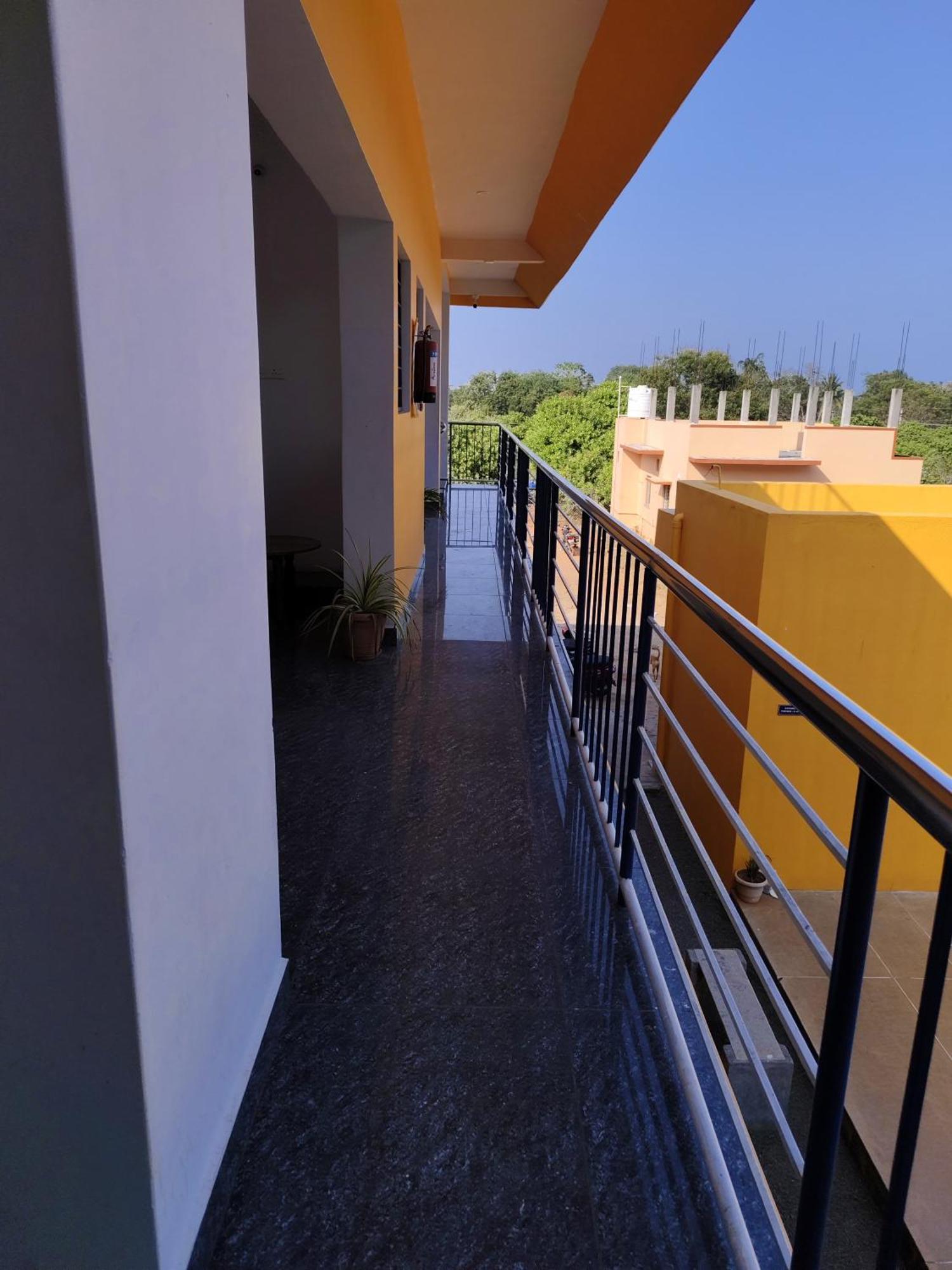 De' Capital Hotel Pondicherry Exterior photo